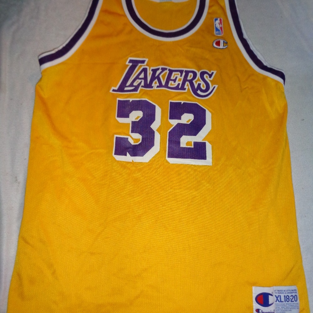 Magic Johnson LA Lakers Vintage Basketball Jersey XL 18/20 Youth - Picture 1 of 2